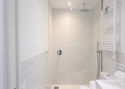 hometailor reformas de baños calle casino